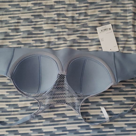 DKNY Mesh Bra - Picture 3 of 7